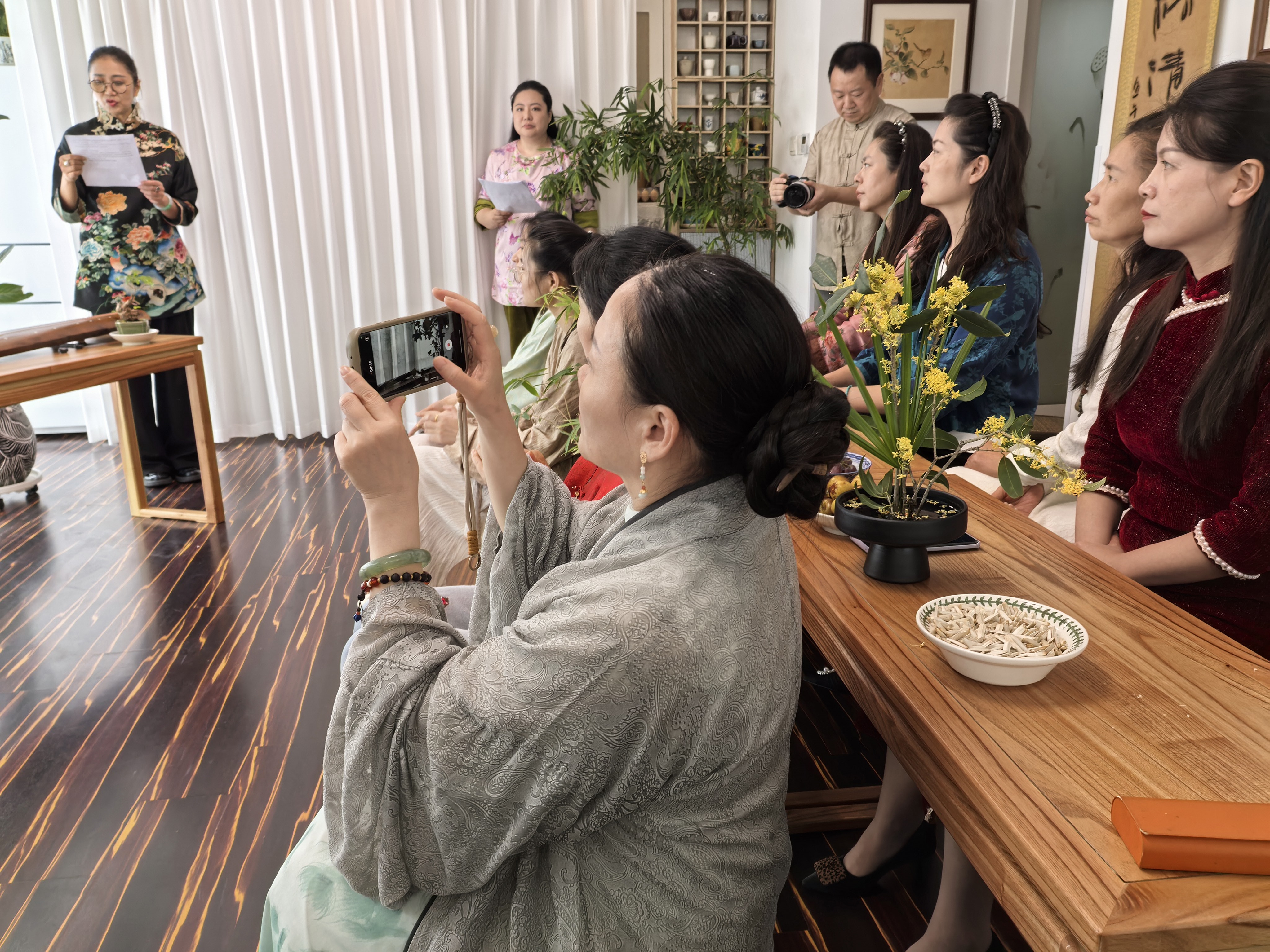 十曲清音,共此明月(图1) ef4562f5ee7be7c14898320053560494.jpg